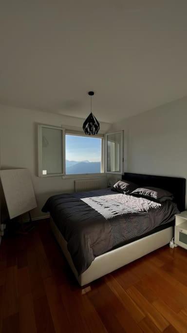 Apartment Superbe 2 Avec Vue Sur La Et La Montagne Marseilles